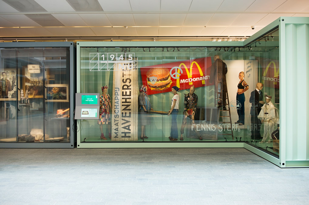 De stadsgeschiedenis van 1945 tot NU in Geschiedenis van de stad.