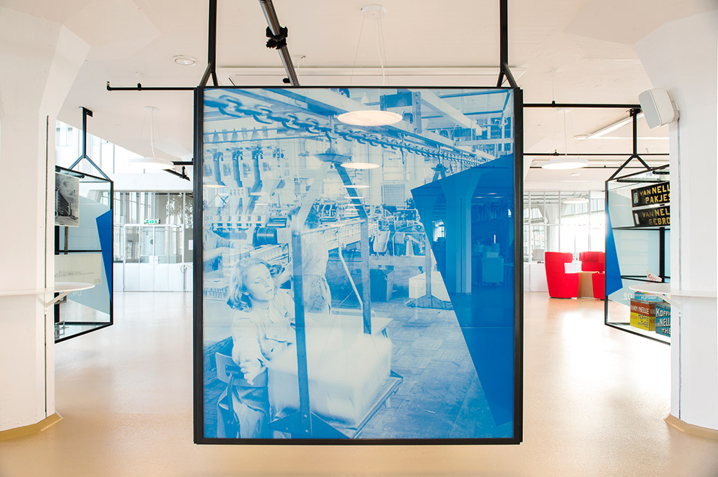 Productie in de Van Nelle’s Daglichtfabriek