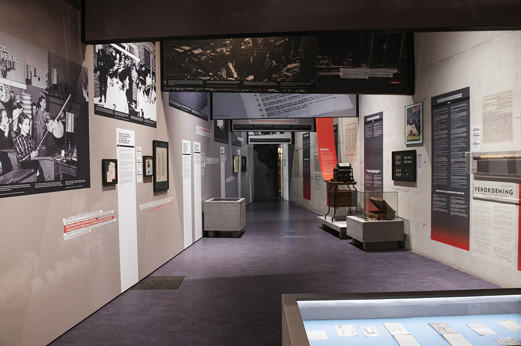 De Zaanstreek in oorlogstijd, interieur tijdlijn 40-45.